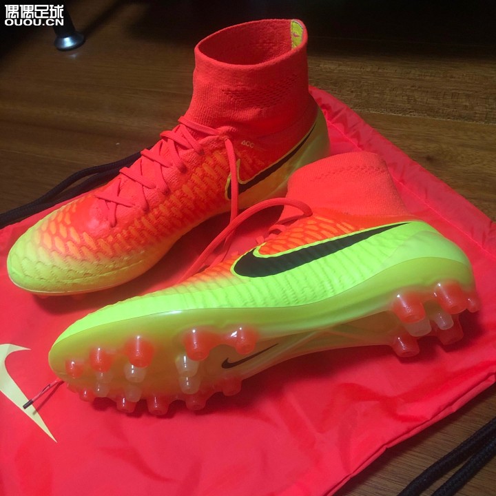 耐克 NIKE 鬼牌1代 Magista Obra AG 足球鞋