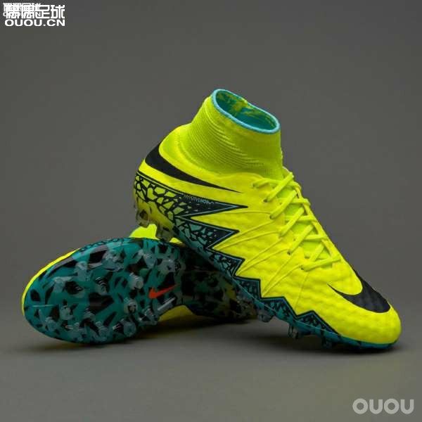 有个疑问啊,毒蜂二代从哪个配色开始换面成2.5的,下面这个荧光绿配色,是只有2.5的鞋面还是两种鞋面都有?