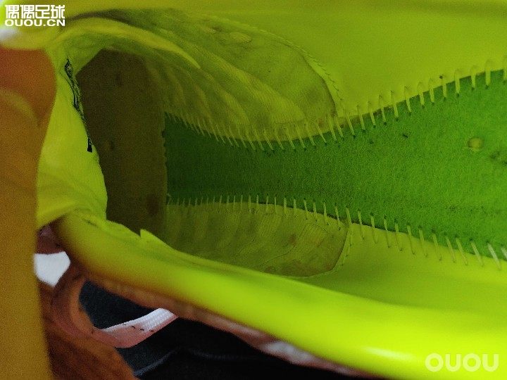 毒一顶级fg稀有反光配色