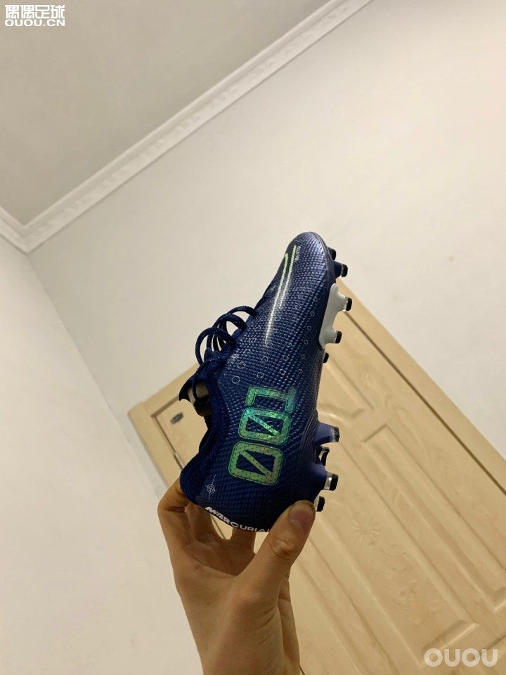 寻一双粉色的下没下地无所谓,或者等mds002出来配一双鸳鸯,谁来配配,jp265,全新鞋。