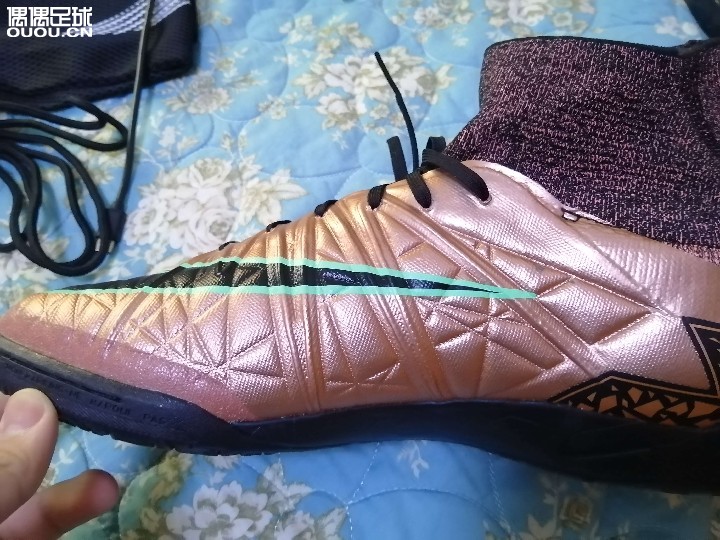 新收的毒蜂2,大家看看正否