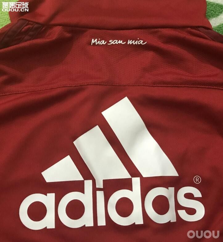 1516赛季拜仁*慕尼黑红色运动休闲套装S27278现货只有M码