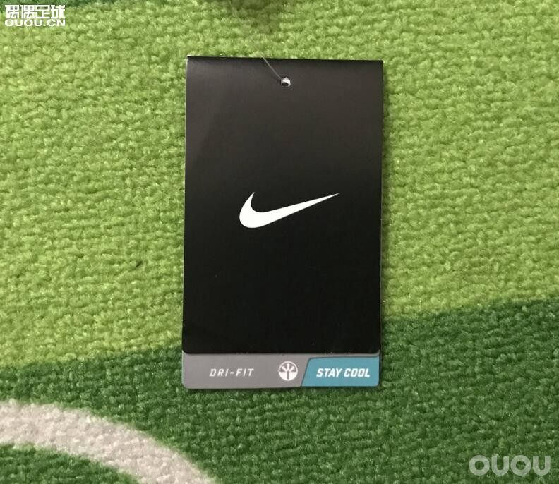 1516赛季马德里竞技*马竞主场短袖球迷版光板球衣球服686337-648只有L码