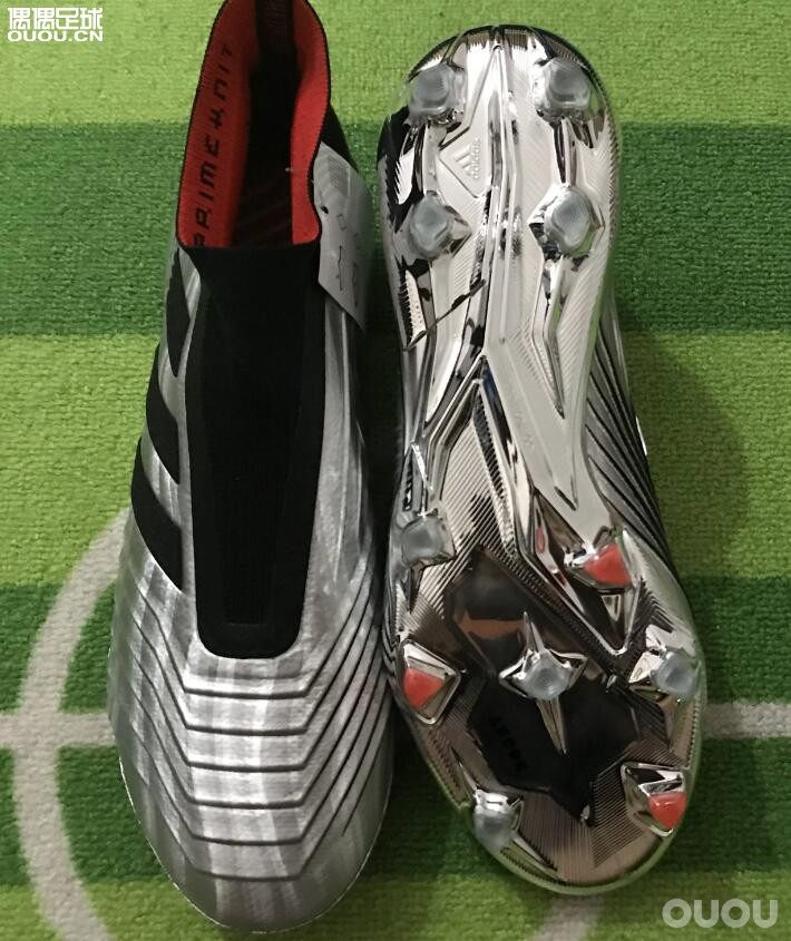 阿迪达斯 Adidas猎鹰 PREDATOR 19+ 超顶FG 男子足球鞋F35611 JP275