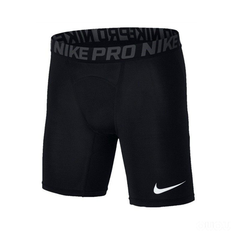 穿这样的铲球裤里面还需要再穿内裤吗?