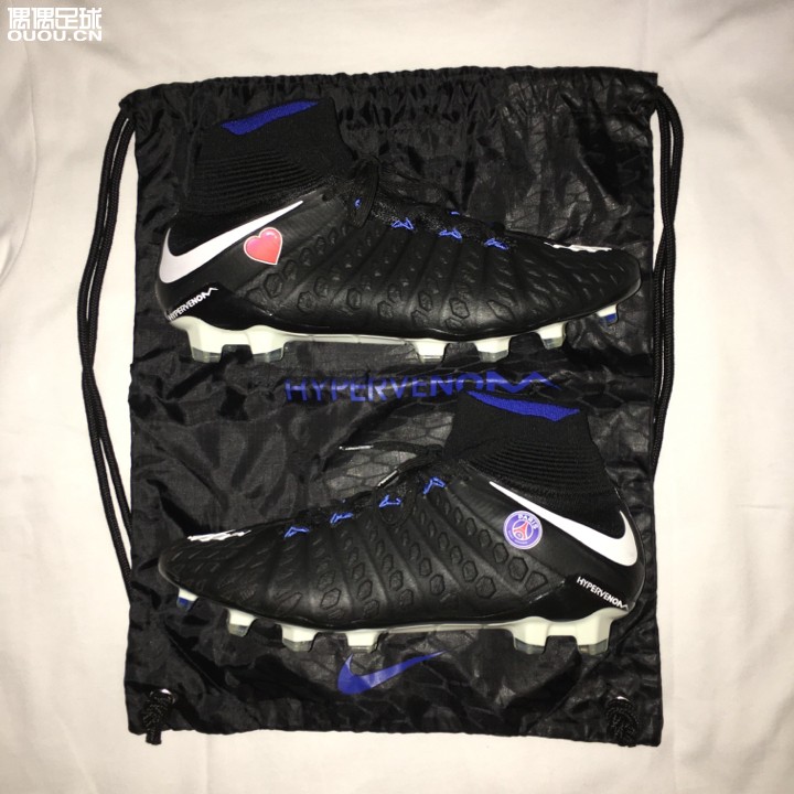 清理鞋柜 随便卖卖
全新超顶级毒锋3 尺码42.5 jp270 大底fg