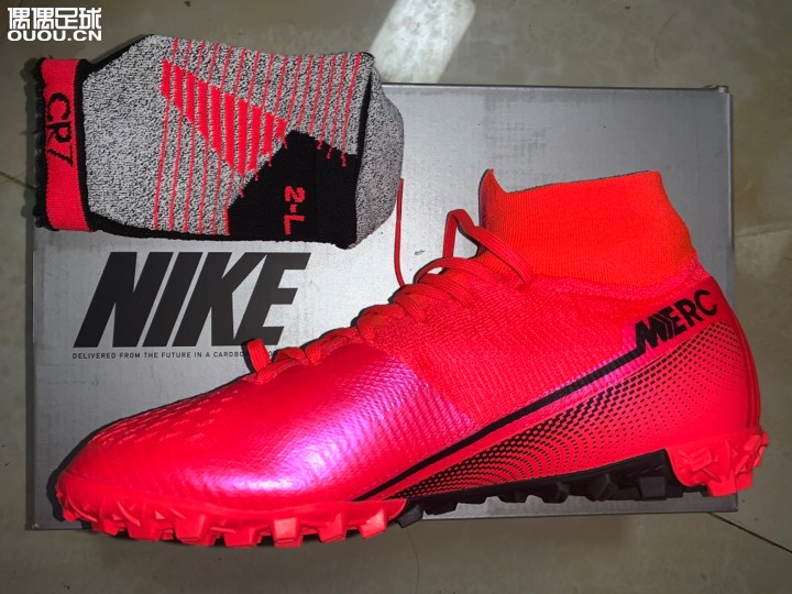 等待踢球的日子