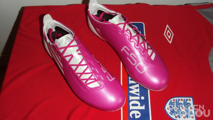 MADE IN CHINA ! 粉色ZERO!我身感压力好大~~