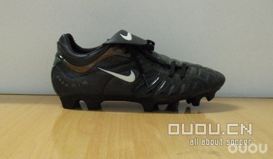 Nike T90 系列 — 收藏经典